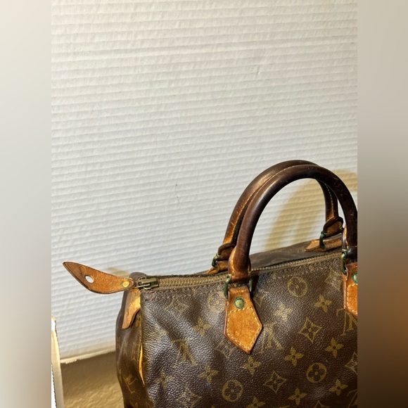 Louis Vuitton Vintage Speedy 30 Monogram - Picture 9 of 14